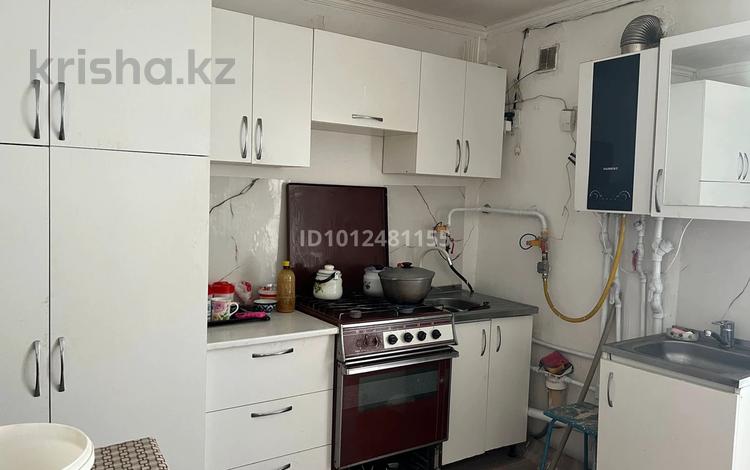 3-бөлмелі пәтер · 20.1 м² · 1/1 қабат, Жастар 1/6 — Базардың артында, бағасы: 8 млн ₸ в Шамалгане — фото 2