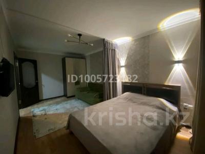 2-бөлмелі пәтер · 64 м² · 2/5 қабат, Абая 160, бағасы: 8 000 ₸ в Таразе