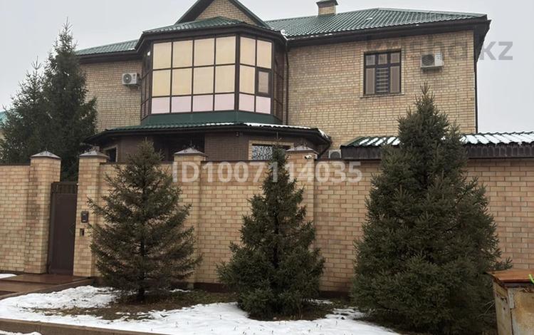 Отдельный дом · 6 комнат · 551 м² · 10 сот., Ботанический сад 7 за 350 млн 〒 в Караганде, Казыбек би р-н — фото 2