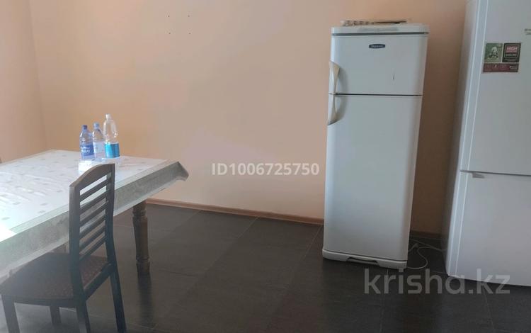 Дом · 5 комнат · 200 м², мкр Жайлау — ул Ерназар Алтынбекұлы за 60 000 〒 в Шымкенте, Абайский р-н — фото 2