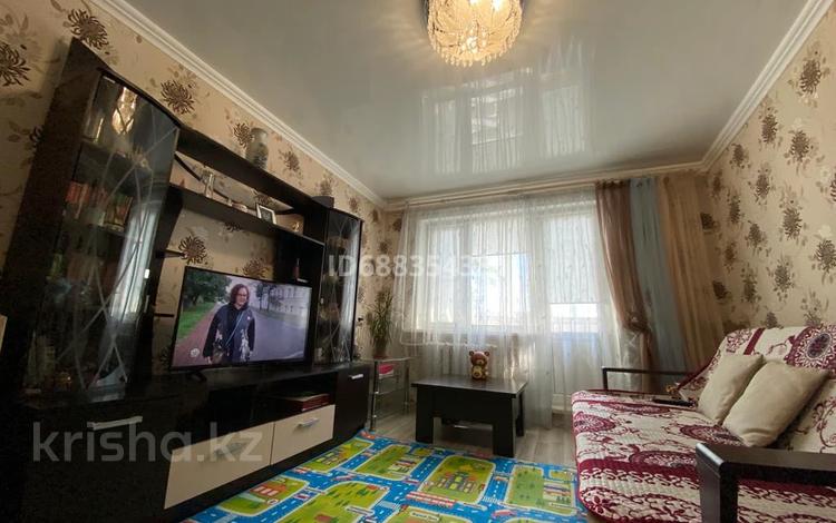 1-комнатная квартира, 30 м², 3/5 этаж, Гагарина 22 — 23 за 15 млн 〒 в Павлодаре — фото 2