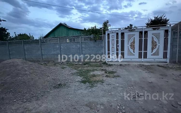 Жеке үй · 5 бөлме · 150 м² · 8 жүзд., Өркен 1 — Сулутор қалаға кірген үлкен бос жерімен 5-бөлмелі үй сатылады. Углавой үй бизнескеде икемді,поликлиника,магазин жақын,өте тыныш., бағасы: 18 млн ₸ в Таразе — фото 2