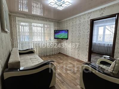 3-комнатная квартира, 51 м², 5/5 этаж, Майкудук, 14й микрорайон 18 за 12.5 млн 〒 в Караганде, Алихана Бокейханова р-н