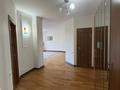 3-бөлмелі пәтер · 115 м² · 3/9 қабат, Кулманова 107 — Площадь Исатая-Махамбета, бағасы: 300 000 ₸ в Атырау — фото 10