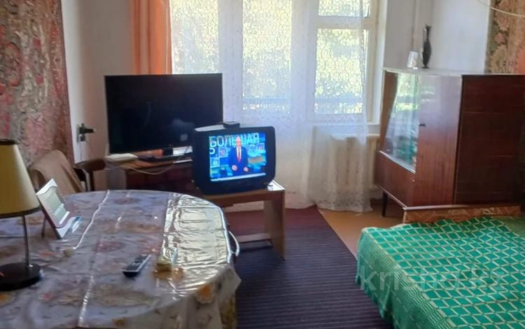 3-комнатная квартира · 63 м² · 3/5 этаж, мкр Каратау 3 за 16 млн ₸ в Таразе — фото 2