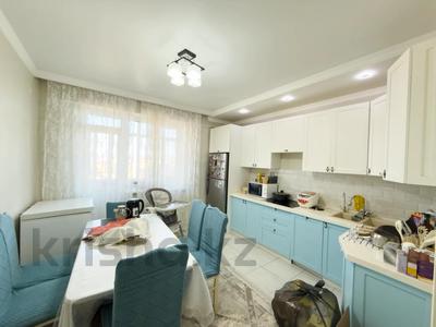 3-бөлмелі пәтер · 88 м² · 14/16 қабат, Болашак, бағасы: ~ 32.8 млн ₸ в Талдыкоргане, мкр Болашак