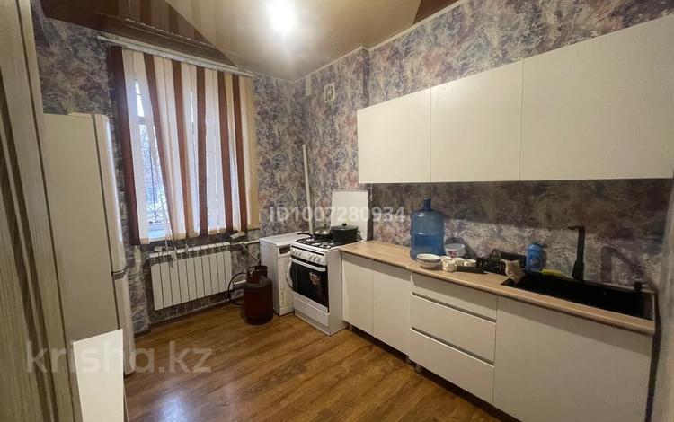 2-комнатная квартира · 51 м² · 1/2 этаж, Аль Фараби 31 за 150 000 ₸ в Абай — фото 2