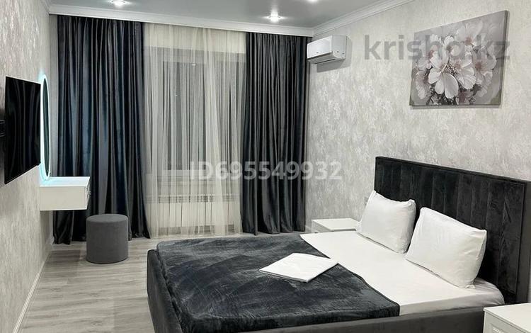 1-комнатная квартира · 40 м² · 7/9 этаж, E900 2 — ХАН-ШАТЫР , GREEN MALL за 8 900 ₸ в Астане, Нура р-н — фото 2