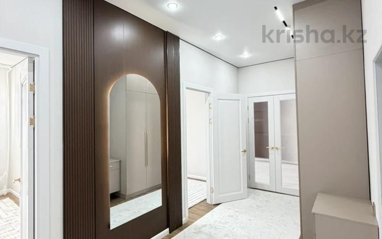 2-комнатная квартира · 78.9 м² · 8/8 этаж, 32А мкр 4 за 28.5 млн ₸ в Актау — фото 3