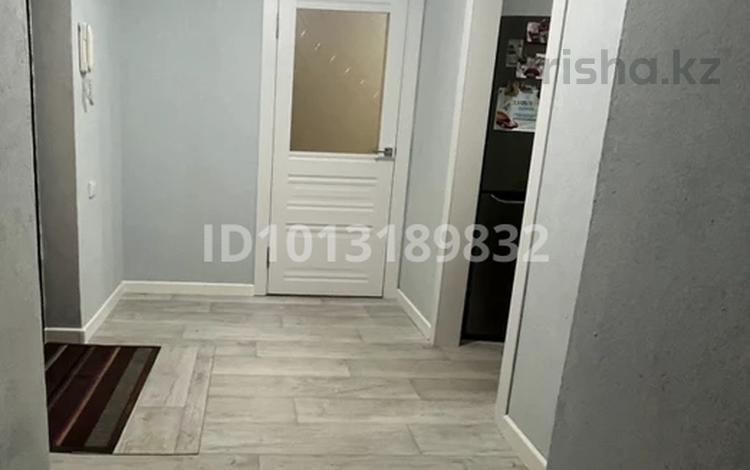 2-бөлмелі пәтер · 60 м² · 5/9 қабат, Болашақ ш/а. 129/1, бағасы: 23 млн ₸ в Актобе, мкр Болашак — фото 2