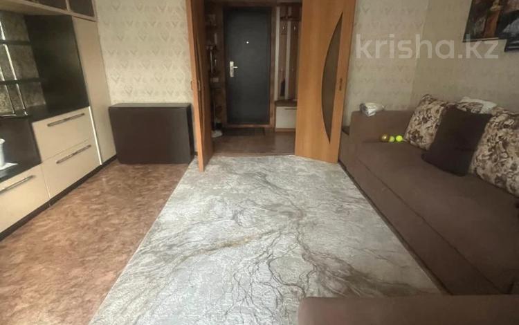 2-комнатная квартира · 53 м² · 3/9 этаж, мкр Юго-Восток, Степной 3 — Детский сад "Шаңырақ", Назарбаев Интеллектуальная школа химико-биологического направления, Средняя школа №23, Частный детский сад "Малинка", Детский сад №42 "Тiлек", Гимназия №39 им. М. Жумабаева, ТЦ "Мечта" за 25 млн ₸ в Караганде, Казыбек би р-н — фото 2