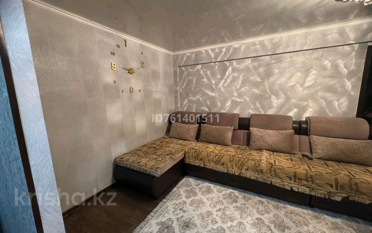 2-бөлмелі пәтер · 50 м² · 5/5 қабат, Кабанбай Батыра 134 — Центральный рынок, бағасы: 15 000 ₸ в Усть-Каменогорске, Ульбинский — фото 6
