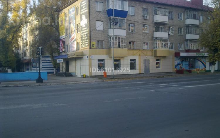 Дүкендер мен бутиктер · 100.3 м², бағасы: 750 000 ₸ в Уральске — фото 3