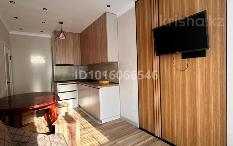 1-комнатная квартира · 40 м² · 3/9 этаж, мкр Шугыла, Жунисова за 230 000 ₸ в Алматы, Наурызбайский р-н — фото 2