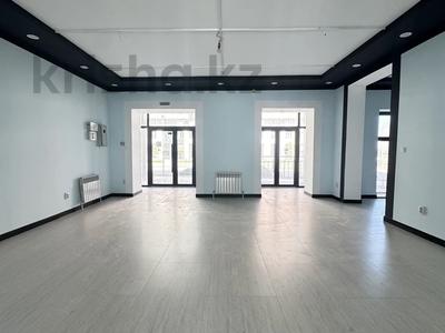 Свободное назначение · 128 м² за 1 млн ₸ в Астане, Нура р-н