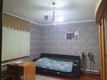 Отдельный дом · 4 комнаты · 120 м² · 10 сот., Құрманбек Жандарбеков 50 за 40 млн ₸ в Таразе — фото 7