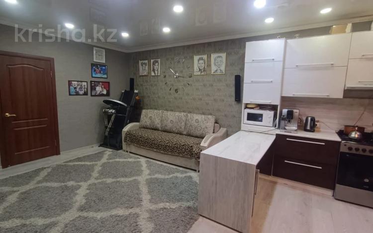 3-комнатная квартира · 64.2 м² · 1/2 этаж, Ильяшева за 28 млн ₸ в Семее — фото 2
