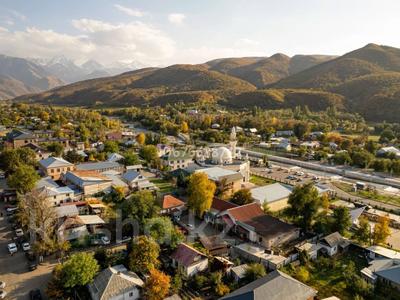 Отдельный дом · 5 комнат · 67.7 м² · 16.5 сот., Российская 25 — Райымбека за 19 млн ₸ в Есик