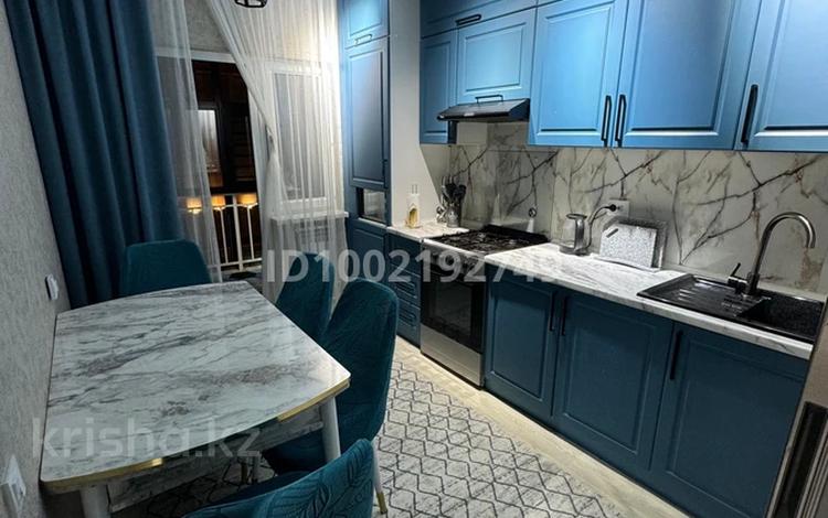 3-бөлмелі пәтер · 70 м² · 5/7 қабат, Есімхан даңғылы 17/3, бағасы: 250 000 ₸ в Туркестане — фото 2
