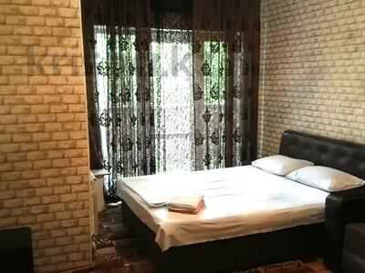 1-комнатная квартира · 42 м² · 3/4 этаж, Туркестанская 2/4А — Байтурсынова за 12 000 ₸ в Шымкенте, Аль-Фарабийский р-н