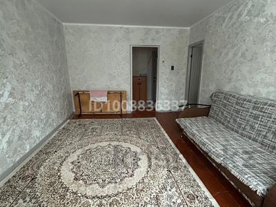 3-комнатная квартира · 59 м² · 2/2 этаж, Алтынсарина 23 за 12 млн ₸ в Актобе, мкр. Курмыш