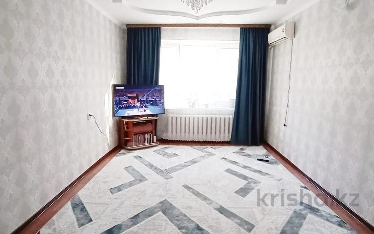 2-комнатная квартира, 51.9 м², 1/5 этаж, Толстого за 13.5 млн 〒 в Уральске — фото 10