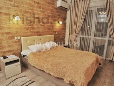1-комнатная квартира · 41 м², 18-й микрорайон, 18-й микрорайон 78 за 15 000 ₸ в Шымкенте, Аль-Фарабийский р-н