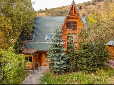 Отдельный дом · 5 комнат · 200 м² · 12 сот., мкр Бутаковка 171/1 за 1.7 млн 〒 в Алматы, Медеуский р-н