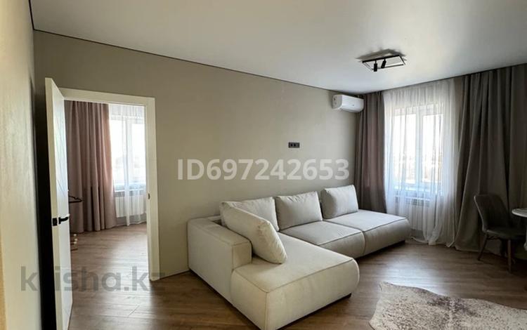 2-комнатная квартира · 56 м² · 9/10 этаж, Абая 244 за 300 000 ₸ в Уральске — фото 2