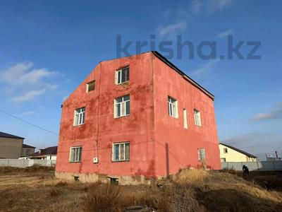 Жеке үй · 8 бөлме · 653.4 м² · 10 сот., мкр Кунгей , Мкр.Кунгей, Жусупбек Алтайбаева 47, бағасы: 33.5 млн 〒 в Караганде, Казыбек би р-н