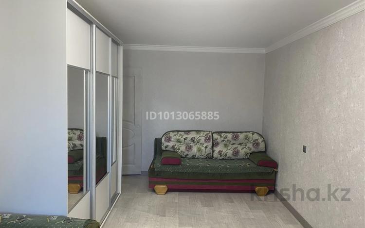 1-бөлмелі пәтер · 32 м² · 5/5 қабат, Привокзальный 3а 17а, бағасы: 11 млн ₸ в Атырау, мкр Привокзальный-3А — фото 2