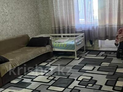 1-комнатная квартира, 43 м², 1/5 этаж, мкр2 за 16 млн 〒 в Талдыкоргане, мкр Жетысу