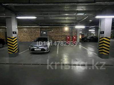 Паркинг · 16 м² · Сауран 10/1 за 4 млн ₸ в Астане, Есильский р-н