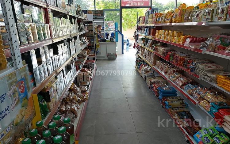 Готовый бизнес Супермаркет продуктовый, 250 м² за ~ 11.1 млн 〒 в Шымкенте, Абайский р-н — фото 2