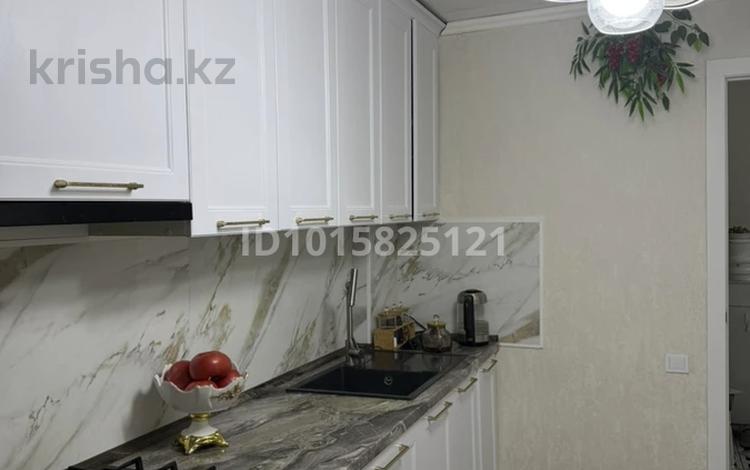 3-комнатная квартира · 75 м² · 2/9 этаж, бозтаева за 35 млн ₸ в Семее — фото 2