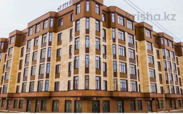 Еркін, кеңселер, дүкендер мен бутиктер, қоймалар, жқб, автосервистер мен көлік жуу, қоғамдық тамақтану орны, сұлулық салондары, ауыл шаруашылығы, монша, қонақ үй және демалыс орындары, медорталықтар мен дәріханалар, білім орталықтары, ойын-сауық, конференц-залдар, кабинеттер және жұмыс орындары, студиялар · 107 м², бағасы: 428 000 ₸ в Атырау, мкр Нурсая — фото 2