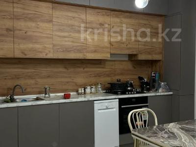 Продажа квартир в Атырауской обл.: 2-комнатная квартира · 70.5 м² · 3/3 этаж, мкр Самал, Адгама Каримова 117 за 27.6 млн 〒 2-комнатная квартира · 70.5 м² · 3/3 этаж, мкр Самал, Адгама Каримова 117 за 27.6 млн 〒 в Атырау