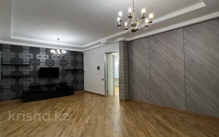 4-комнатная квартира · 150 м² · 2/8 этаж, Кабанбай Батыра 13 — Трц Хан Шатыр за 77 млн ₸ в Астане, Есильский р-н — фото 3
