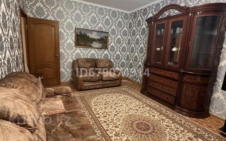 3-комнатная квартира · 80 м² · 1/9 этаж, мкр Таугуль-1 91 за 330 000 ₸ в Алматы, Ауэзовский р-н — фото 17