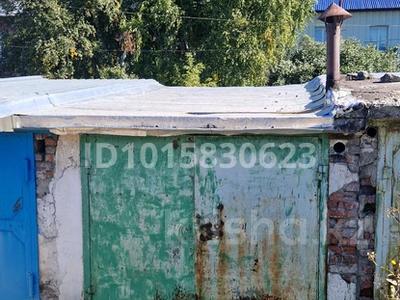 Гараж · За магазином Мастер, бағасы: 1 млн ₸ в Риддере