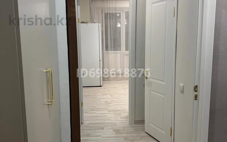 1-комнатная квартира · 52 м² · 5/13 этаж, Тулебаева 5 — Бурабай за 170 000 〒 в Астане, Алматы р-н — фото 2