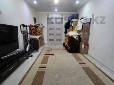 Продажа квартир в Западно-Казахстанской обл.: 2-комнатная квартира · 72 м² · 6/6 этаж, Тюленина за 18.5 млн 〒 2-комнатная квартира · 72 м² · 6/6 этаж, Тюленина за 18.5 млн 〒 в Уральске