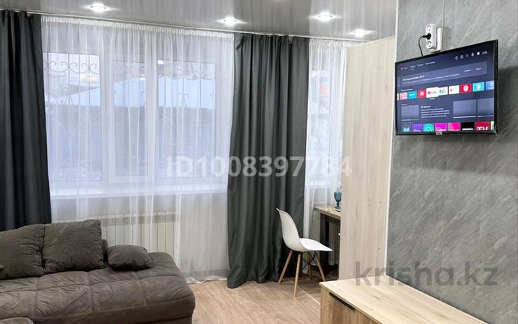 1-комнатная квартира · 30 м² · 1/5 этаж, Ул.Засядко д.38 — Рядом ТД.Алатау, рынок Жансая, автовокзал, Тд Керуен за 11 000 ₸ в Семее, Красный Кордон — фото 8