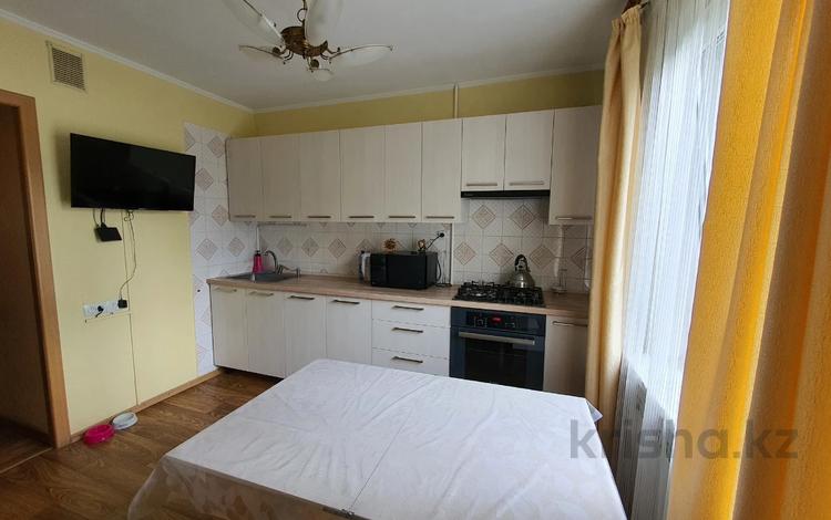 2-бөлмелі пәтер · 52.6 м² · 4/5 қабат, Алмагүл ш/а., бағасы: 38 млн ₸ в Алматы, Бостандыкский р-н — фото 2