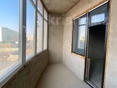 3-бөлмелі пәтер · 220.5 м² · 4/6 қабат, Керей-Жанибек хандар 5, бағасы: 153 млн ₸ в Астане, Есильский р-н