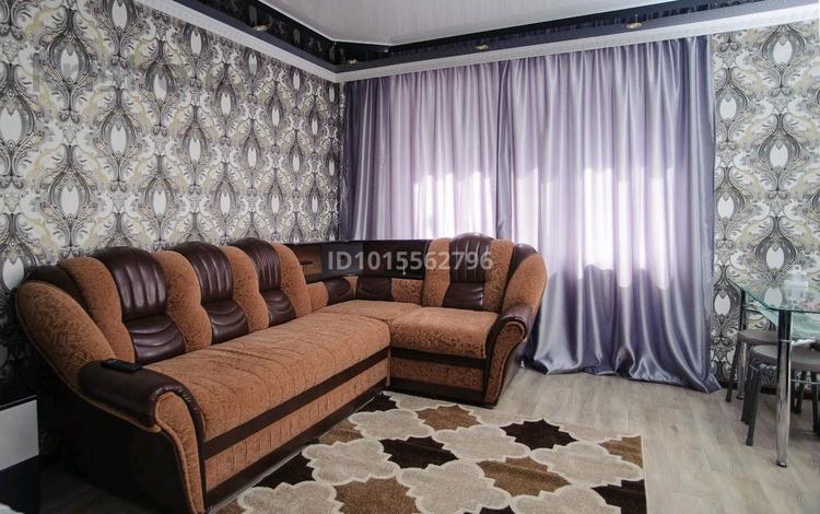 3-бөлмелі пәтер · 61 м² · 2/4 қабат, Садуакасова 42, бағасы: 240 000 ₸ в Кокшетау — фото 2