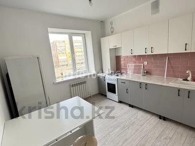 1-комнатная квартира · 37 м² · 2/5 этаж, Нур Актобе, Сити 4 мкр — Жагалау минимаркетке карама карсы за 80 000 〒