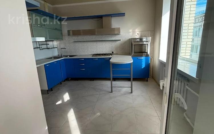 4-комнатная квартира · 169 м² · 4/4 этаж, павлова за 75 млн ₸ в Костанае — фото 2