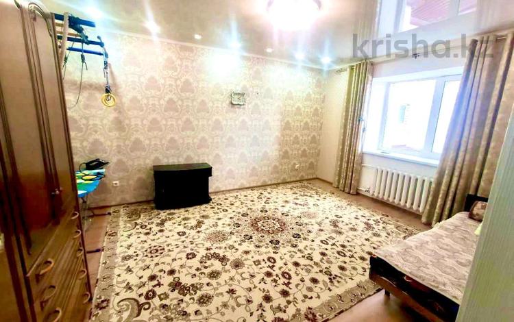 3-бөлмелі пәтер, 84 м², 2/5 қабат, мкр Кадыра Мырза-Али, бағасы: 32.5 млн 〒 в Уральске, мкр Кадыра Мырза-Али — фото 4