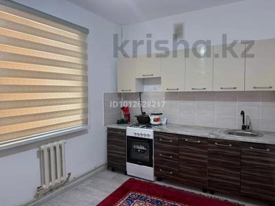3-комнатная квартира · 80 м² · 4/5 этаж, Левый берг 2 мкр за 130 000 ₸ в 